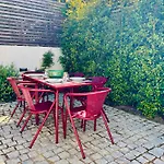 アパート Augusto - A Family House With Pool In The Heart Of リスボン