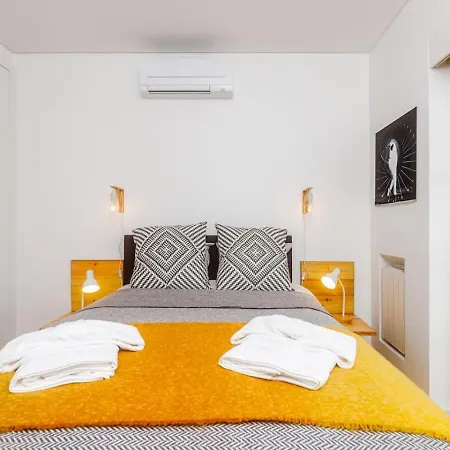 Augusto - A Family House With Pool In The Heart Of Apartamento *
